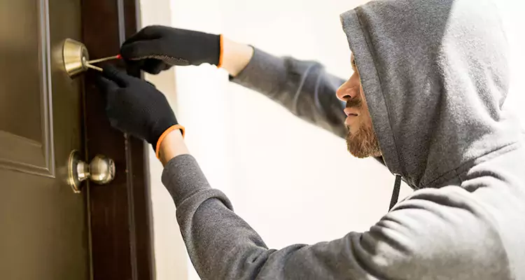 Emergency Motel Lock Repairs—Available 24/7 in Lake Butler, FL